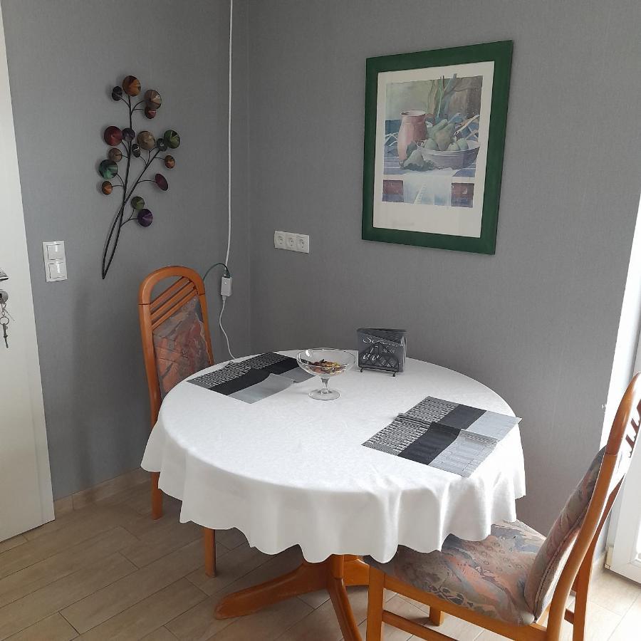 קלופנבורג Appartment Am Fingerhut מראה חיצוני תמונה